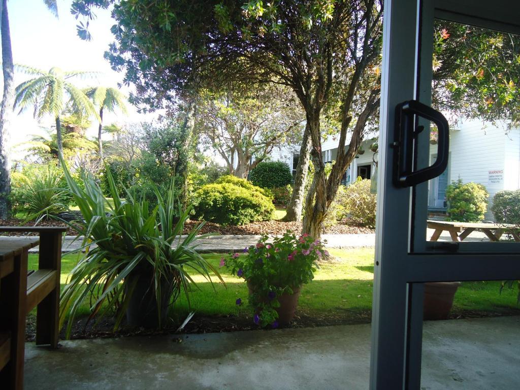 Tripinn Modern Motels & Affordable Accommodation Westport Bilik gambar